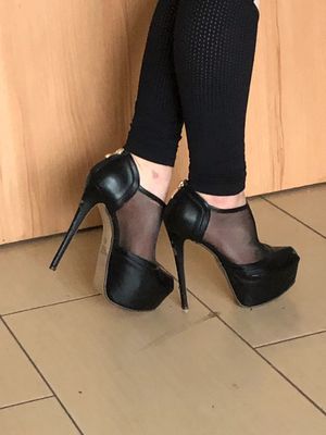 Please cum on my shoes