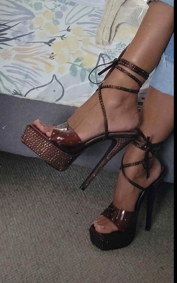 Tan Feet in High Heels