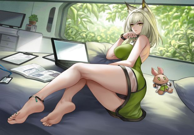 feet