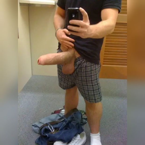 Teen selfies huge cock