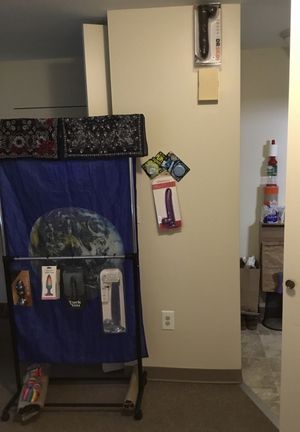 The only thing i want seen is as they look Up to see a big black cock on the bell and in the earths core is a fucking garden to piss off whe