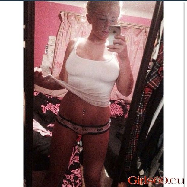 That women is  so damn sexy