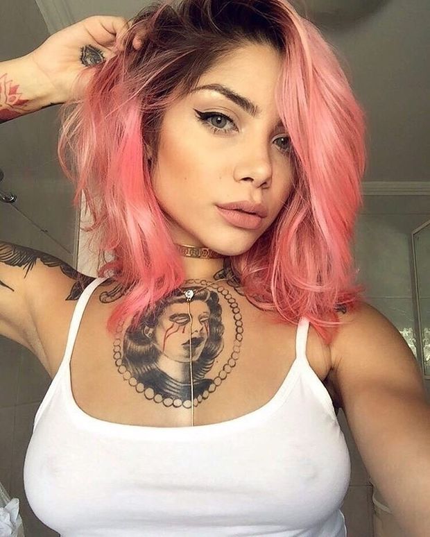 sexy selfie