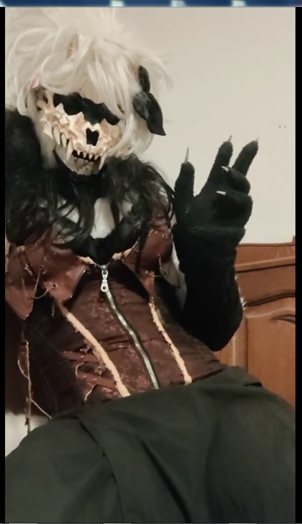 Leg dich zu mir~ Mein Schoß ist weich ^^