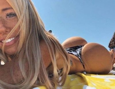 Blonde thong
