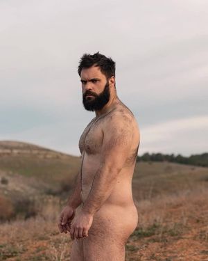 Good mix of muscle and dadbod