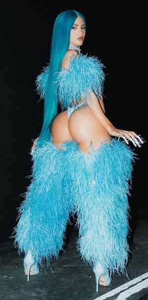 Bunda da Luísa Sonza tá gigante