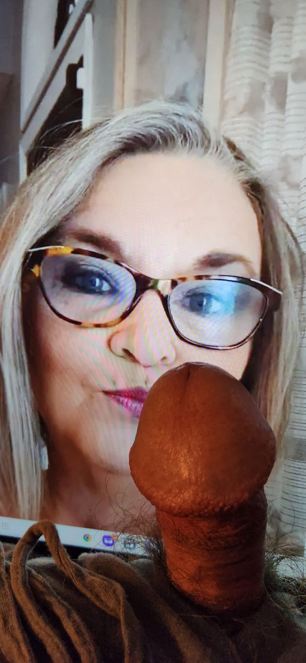 My tribute to Jan. It looks like she is kissing the head of my dick