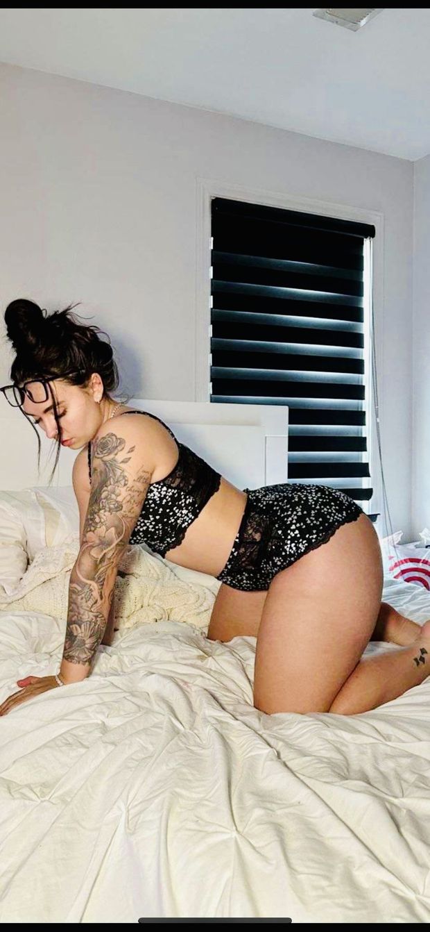 Goon for that big amazing ass