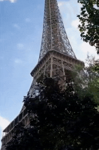 Flash in Paris
