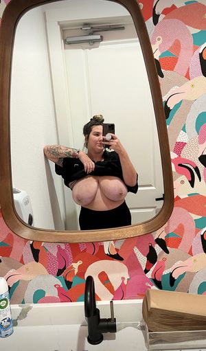 Aliceinchainsx onlyfans leak