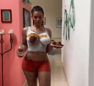 I like when she serves me in this outfit