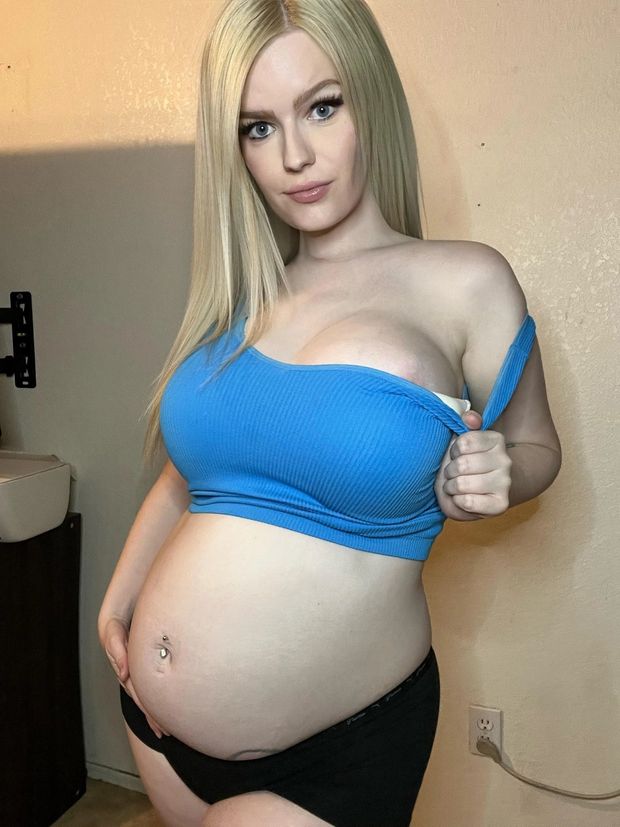 Preggo busty