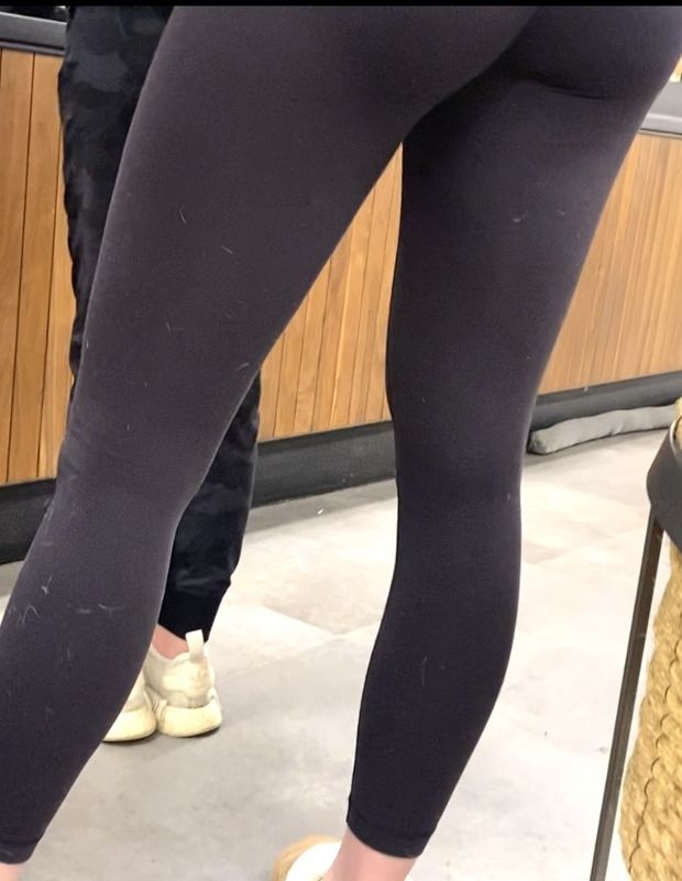 Hot ass in Starbucks line