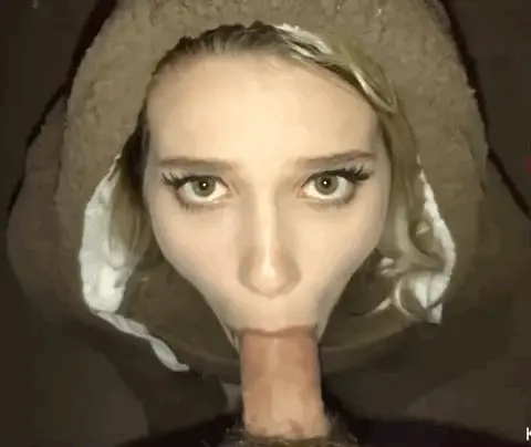 Samantha Flair deepthroating a cock