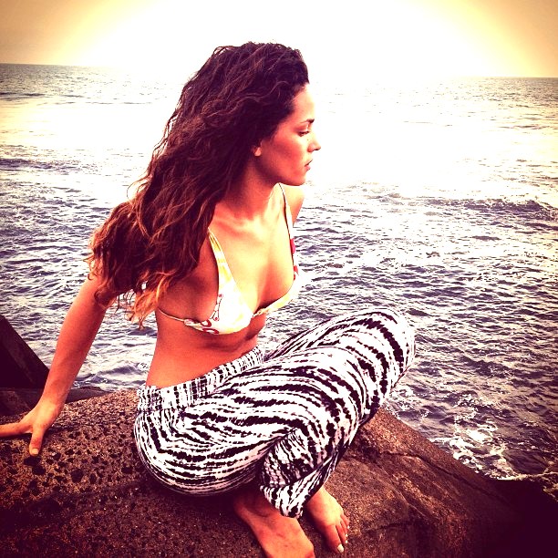 Adria Arjona REUPLOADED PIC!