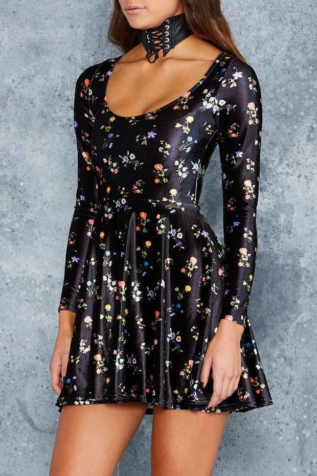 Like omg id love for a alpha to buy me this cute ass dress omg id love you forever