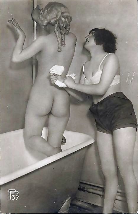 Mom likes to wash Sis