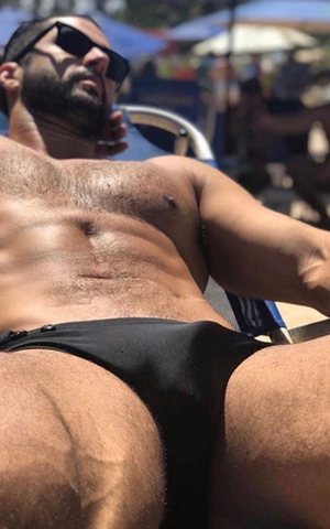 Shining black speedo