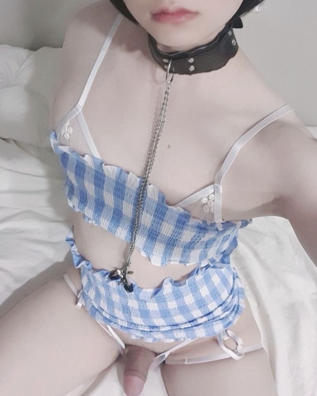 Never thought blue plaid could be sexy until now