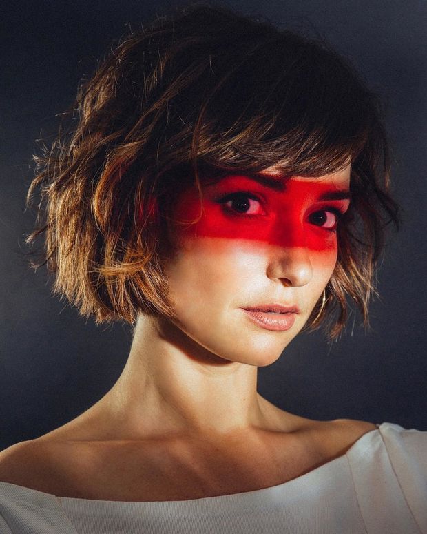 Milana Vayntrub