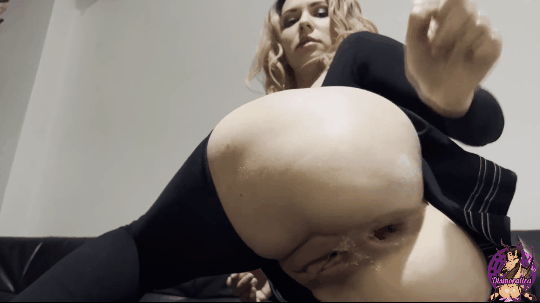 The grip on that gape