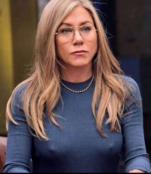 Jennifer looking sexy