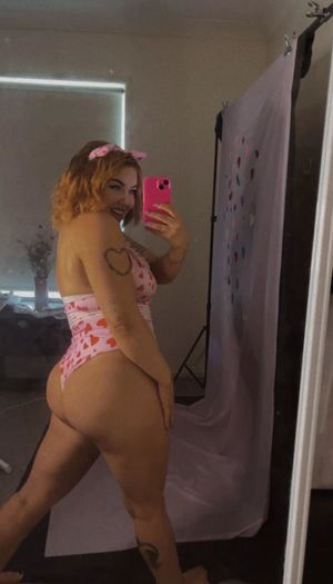 My Friend is so Cute!