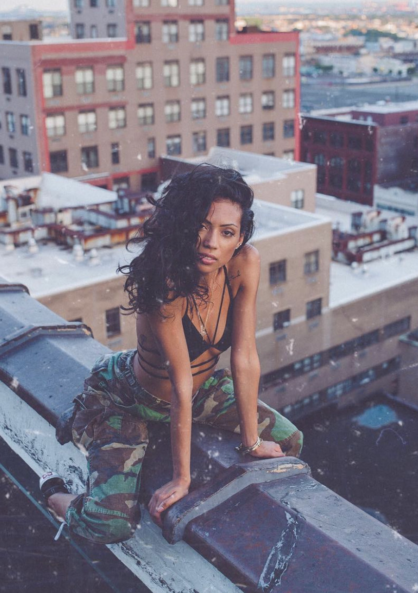 Beautiful ebony queen with a view