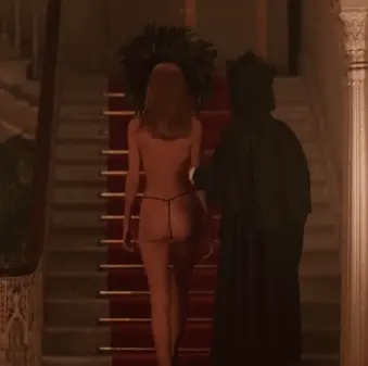 Sexy masked servant leaving into unknown with a mysterious man - Eyes Wide Shut Orgy