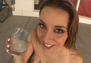 Delilah Strong - Teenage Spermaholics (0)