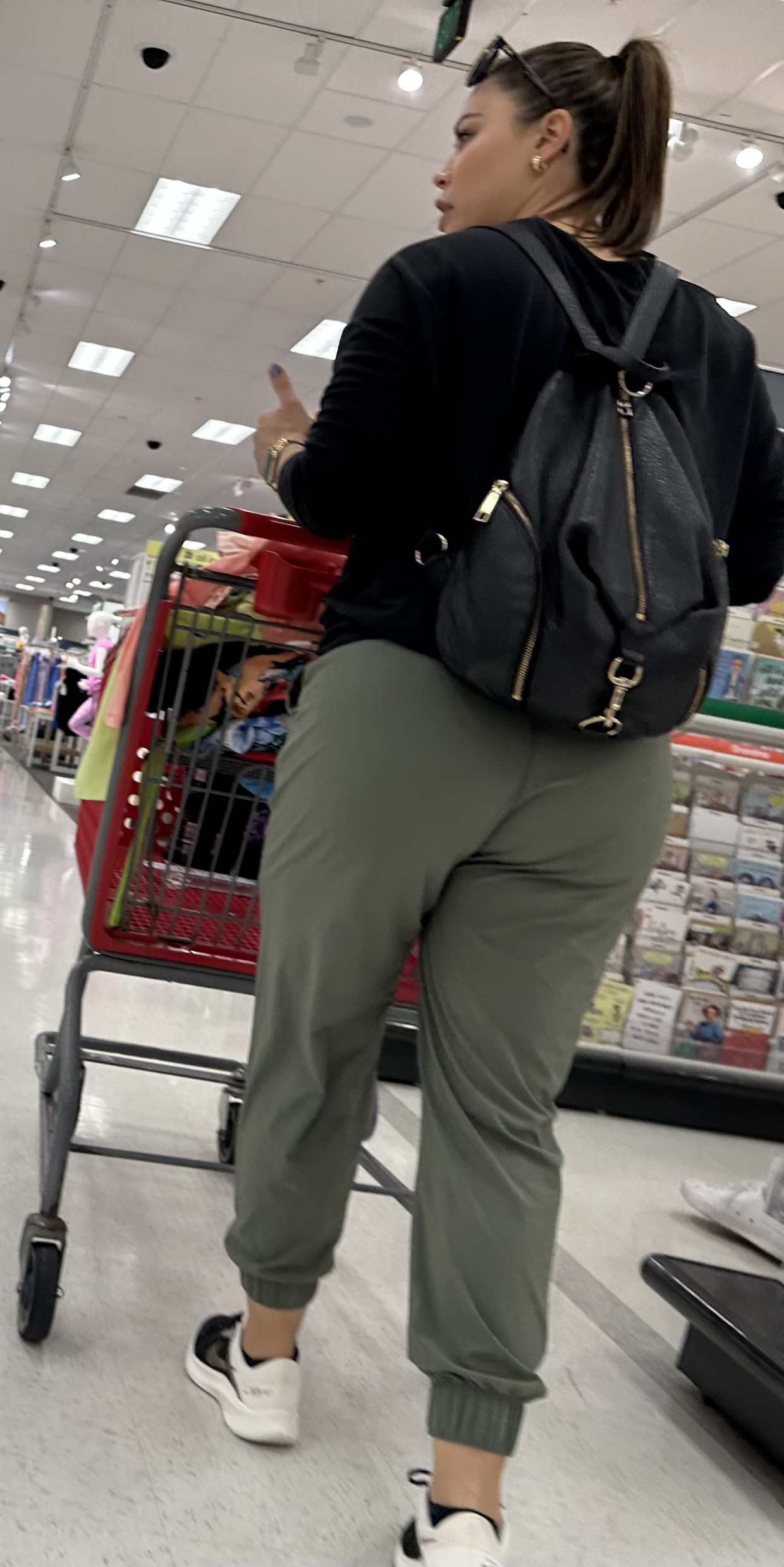 More fine asses out and about
