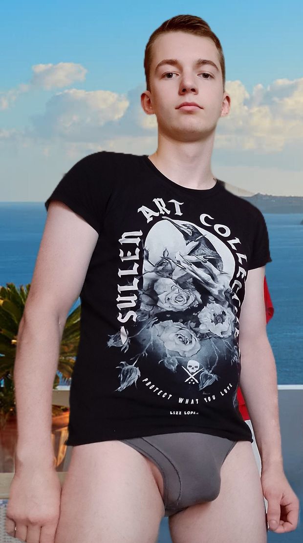 Twink gay bulge