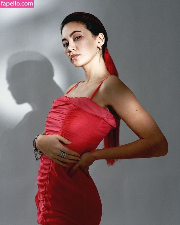 Jessica Henwick Red Dress 2