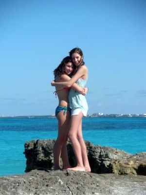 Sexy teensluts Rachel Anseaume and Emily Fink