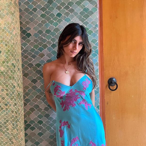 Mia Khalifa - Christi 2