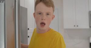 sat on the tail of the aunts