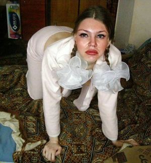 Teen posing non nude