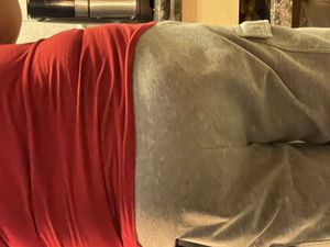 Here’s mom ass wearing her sweats