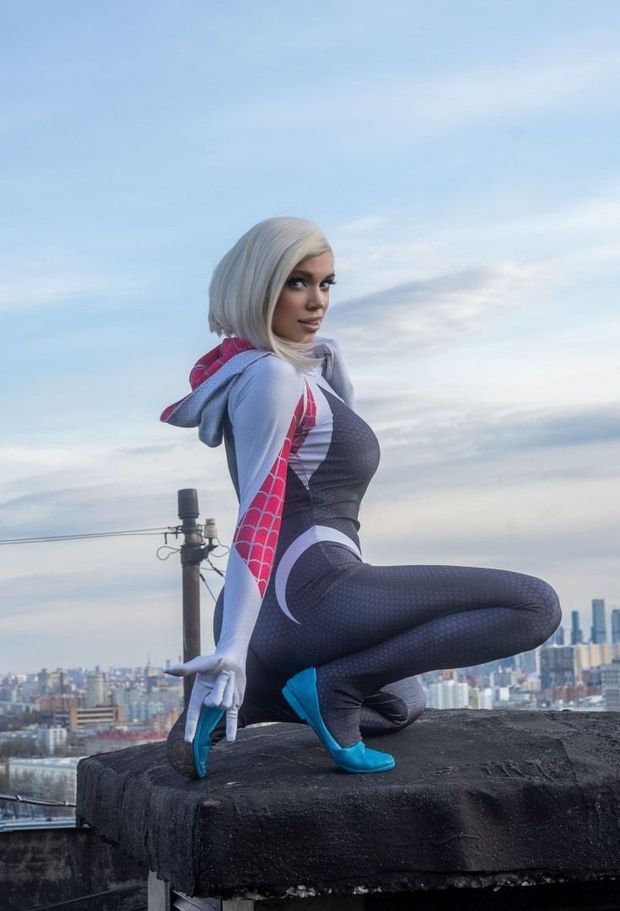 SpiderWoman