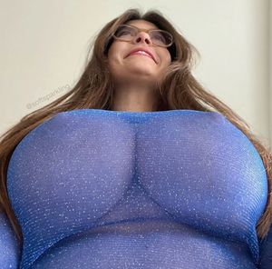 Zart blue top from below