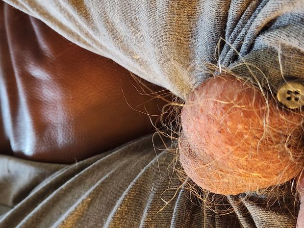 MY TIGHT HAIRY BALLS