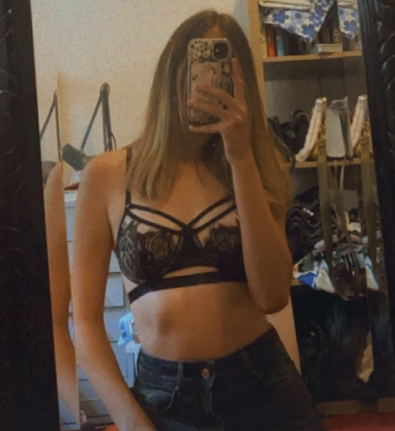 Topless slut teasing you...