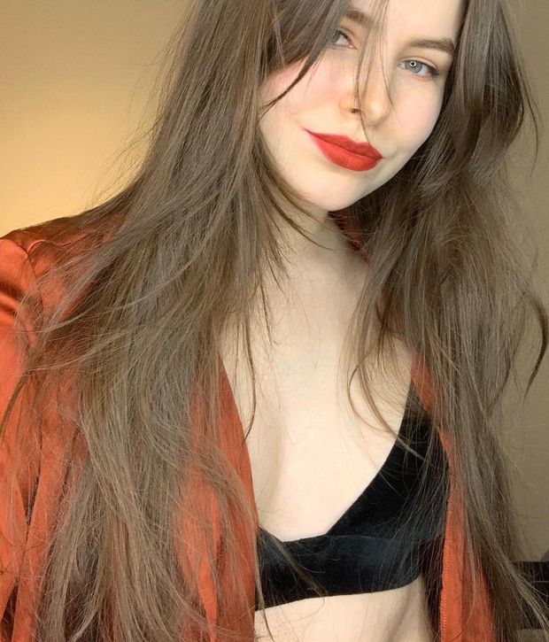 She would 100% spit in your mouth...