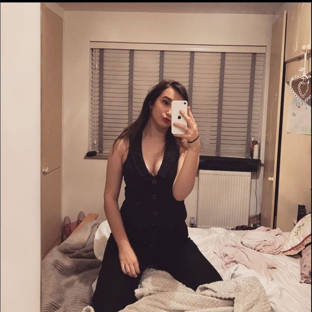I saw Tori getting fucked at a house party once, you would be amazed how much of a slut she becomes after one drink...