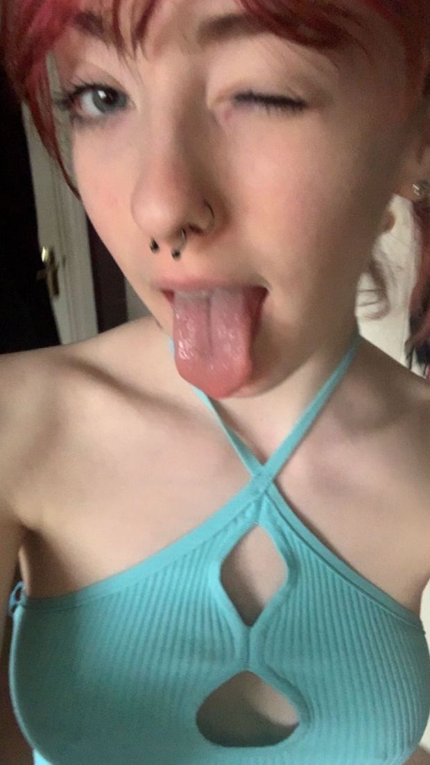 Sexy redhead ready to please...