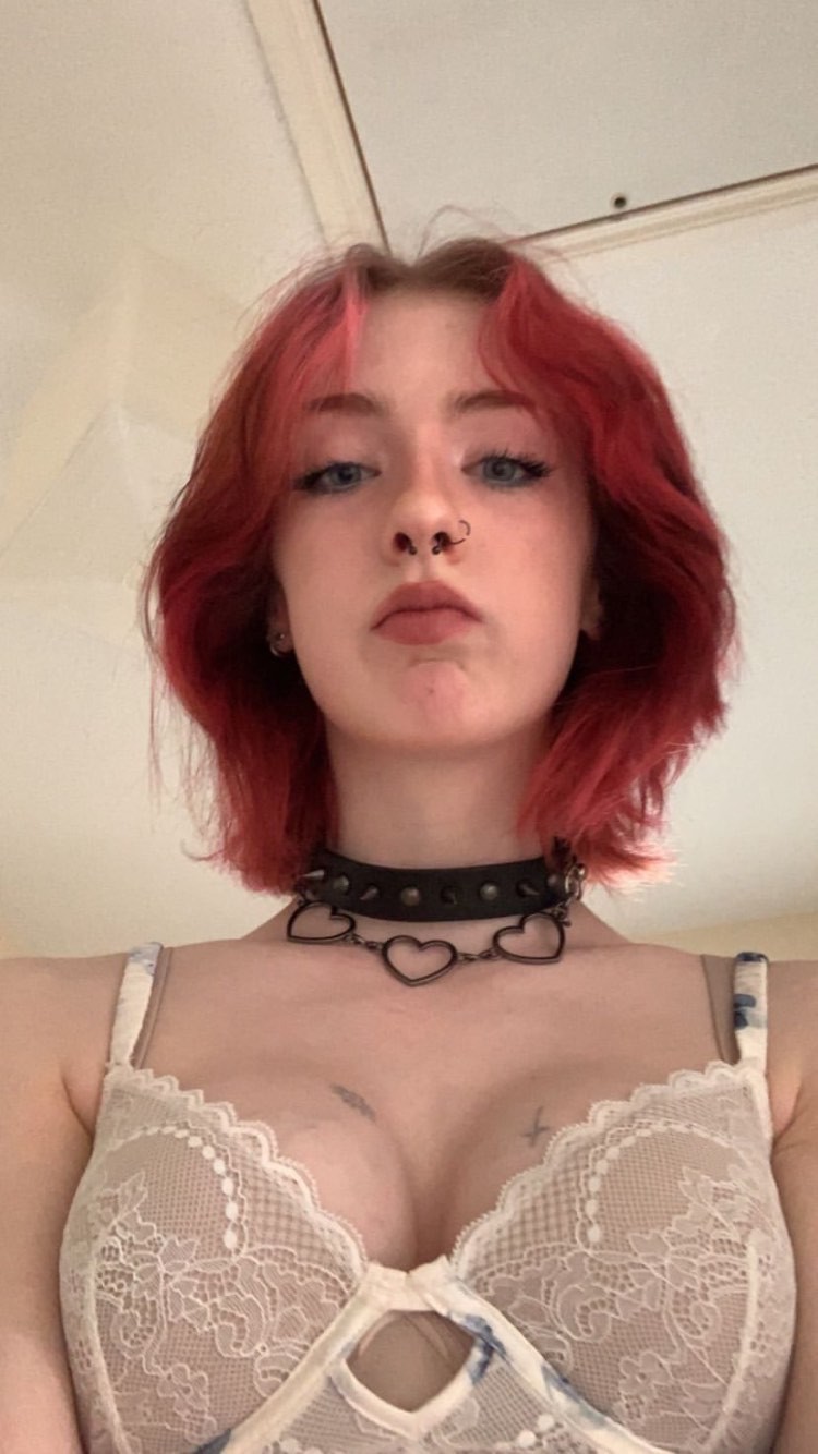 You get a choice but once you make it you can never go back... Dominate her? Or submit forever...