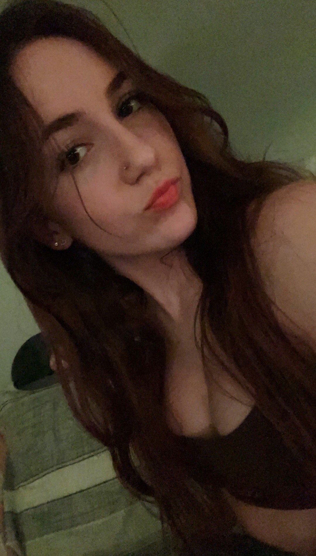 Maggie self shot cleavage