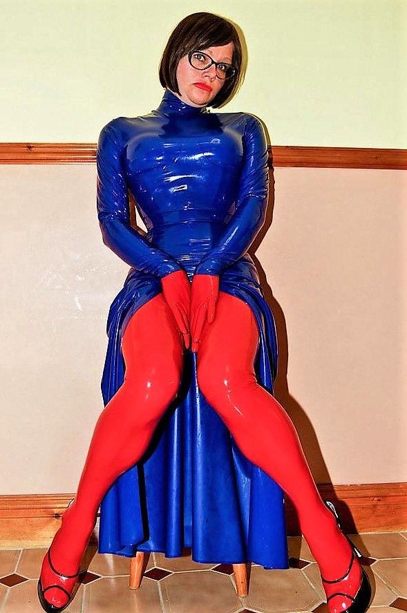 latex slut