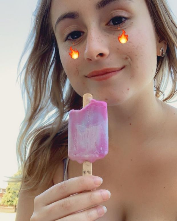 The only thing she deserves to lick is cock...